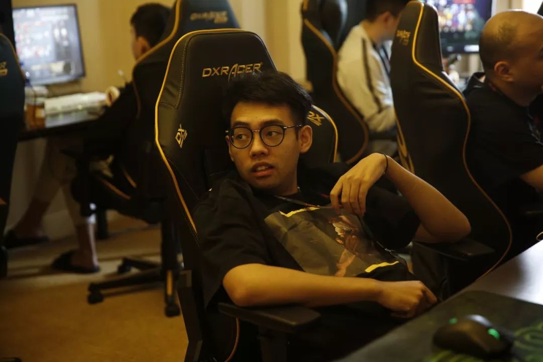 场前给出 场前给出